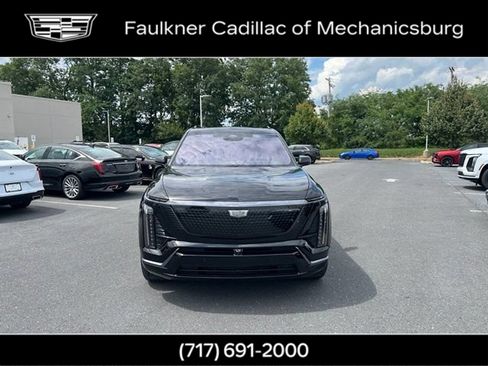 Certified 2026 Cadillac Vistiq Sport w/ LPO, Floor Liner Package AWD/4WD image 13