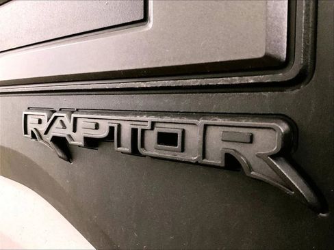Used 2019 Ford F150 Raptor w/ Equipment Group 802A Luxury AWD/4WD image 13