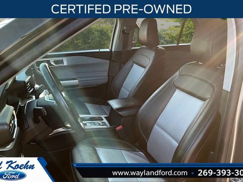 Certified 2023 Ford Explorer XLT w/ Equipment Group 202A AWD/4WD image 24