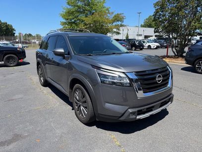 Used 2022 Nissan Pathfinder SL w/ SL Premium Package