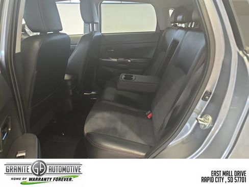 Used 2024 Mitsubishi Outlander Sport SE AWD/4WD image 25