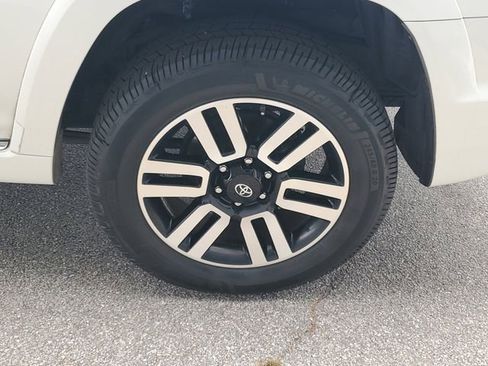 Used 2016 Toyota 4Runner Limited RWD image 35