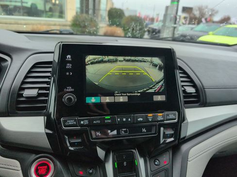 Used 2018 Honda Odyssey EX-L image 27