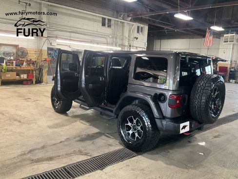 Used 2018 Jeep Wrangler Unlimited Rubicon AWD/4WD image 29
