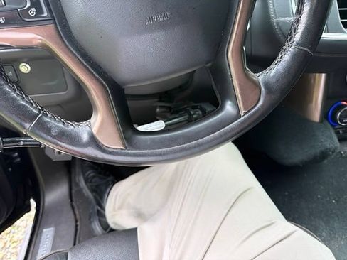 Used 2021 Chevrolet Tahoe High Country AWD/4WD image 9
