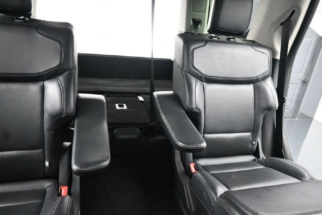 Used 2025 Ford Expedition Platinum AWD/4WD image 20