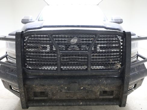 Used 2022 RAM 2500 Laramie AWD/4WD image 7