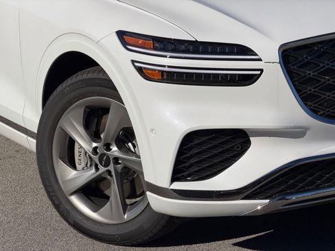 New 2026 Genesis GV70 2.5T Advanced image 6