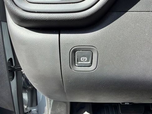 Used 2024 GMC Sierra 1500 Pro w/ Pro Value Package RWD image 19