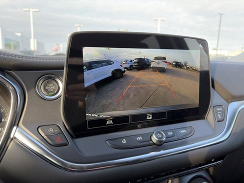 Used 2025 Chevrolet Blazer LT w/ Driver Confidence Package image 25