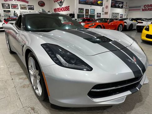 Used 2014 Chevrolet Corvette Stingray Coupe RWD image 4