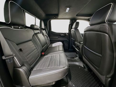 Used 2024 GMC Sierra 1500 AT4X image 29