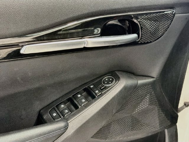 Used 2021 Kia Seltos S FWD image 16