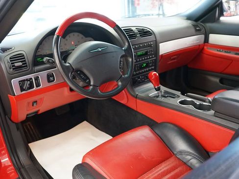 Used 2002 Ford Thunderbird RWD image 32