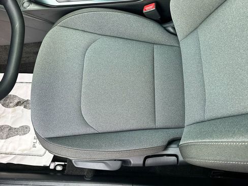 New 2025 Kia K4 LXS image 18