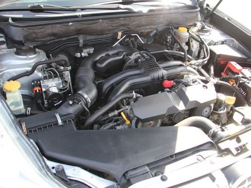 Used 2014 Subaru Outback 2.5i Limited image 13