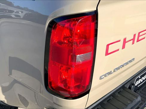 Used 2021 Chevrolet Colorado ZR2 image 27