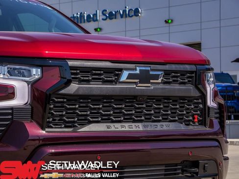New 2025 Chevrolet Silverado 1500 RST AWD/4WD image 9