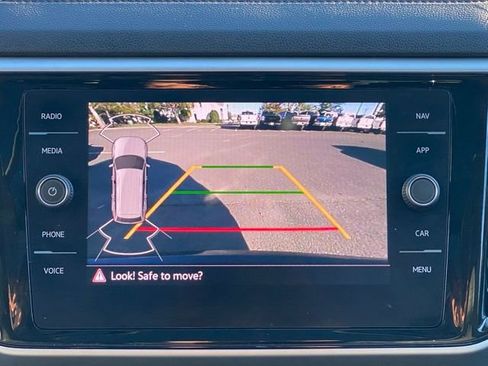 Used 2021 Volkswagen Atlas SEL R-Line image 43