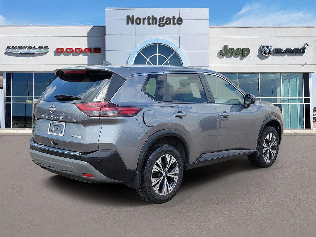 Used 2023 Nissan Rogue SV AWD/4WD image 4