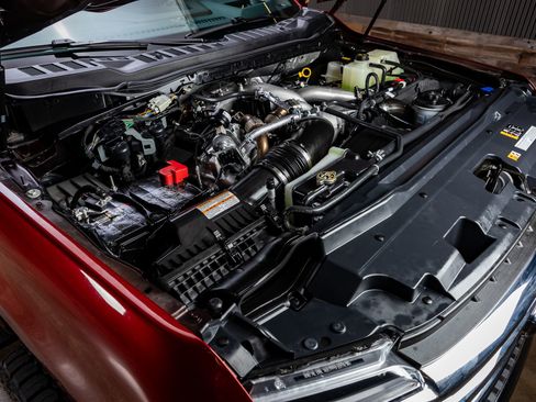 Used 2025 Ford F250 King Ranch w/ Chrome Package image 41