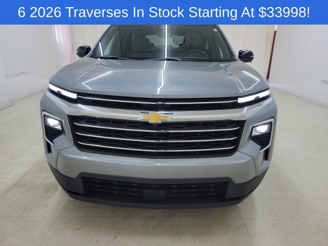Used 2026 Chevrolet Traverse LT w/ Driver Confidence Package FWD image 2