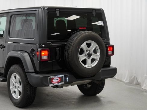 Certified 2022 Jeep Wrangler Sport S image 14