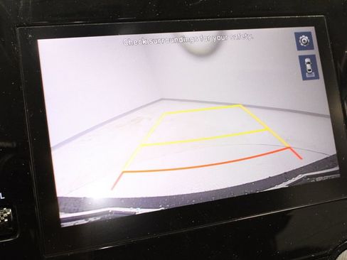 Used 2022 Hyundai Tucson SEL w/ Cargo Package FWD image 2