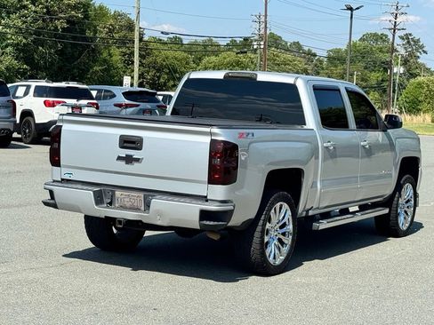 Used 2017 Chevrolet Silverado 1500 LT w/ All Star Edition AWD/4WD image 8