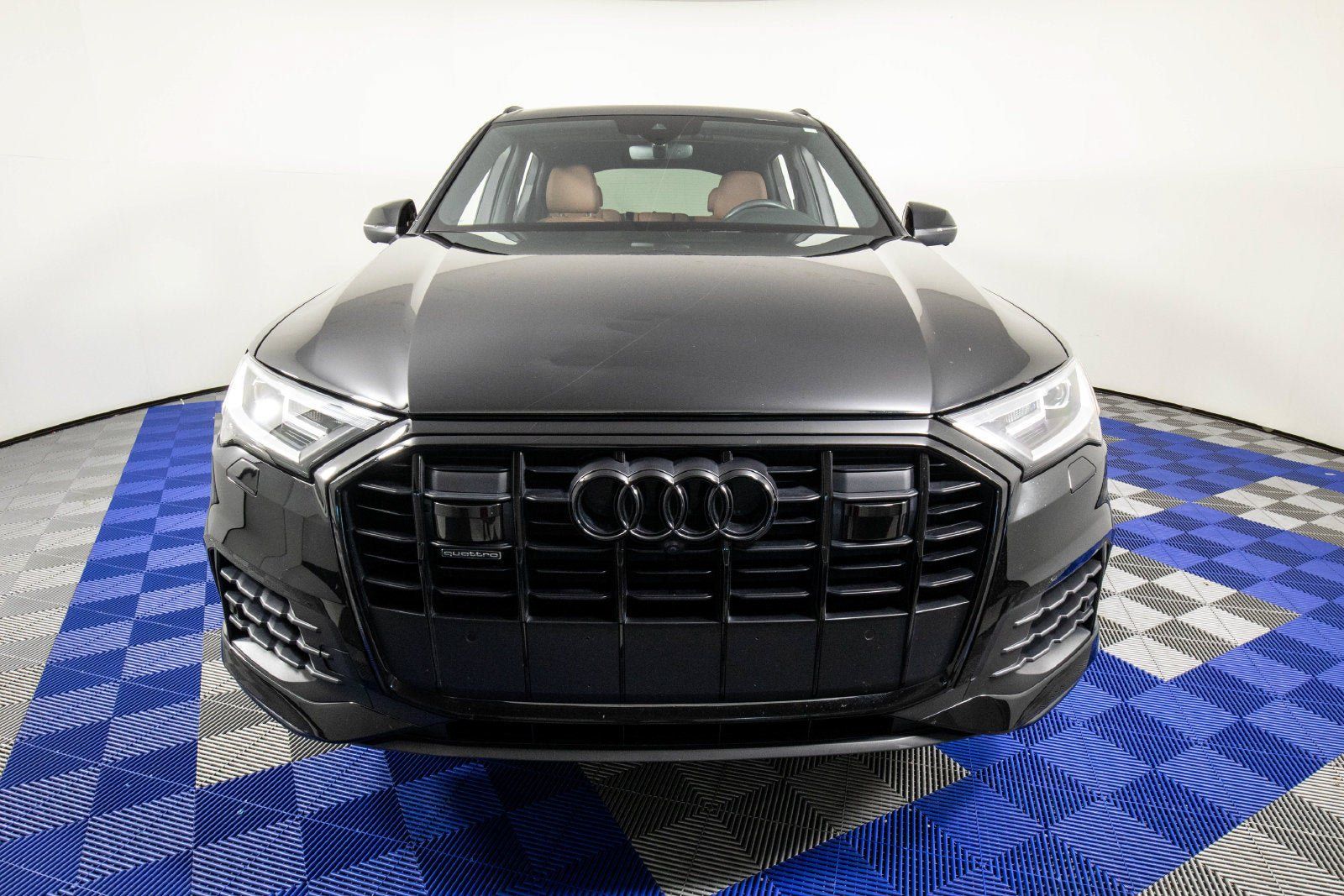 Used 2022 Audi Q7 3.0T Premium Plus AWD/4WD image 3