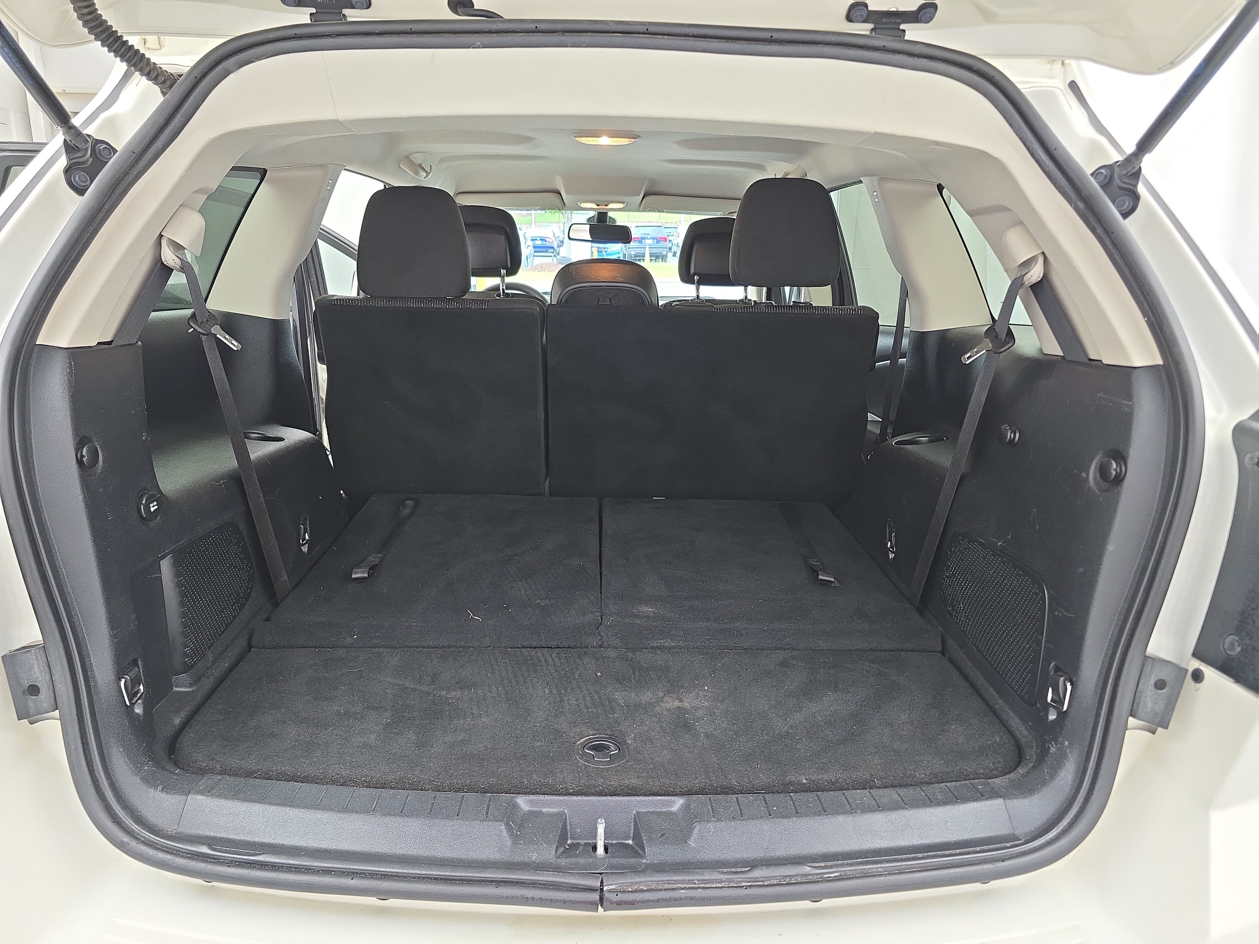 Used 2020 Dodge Journey SE FWD image 13