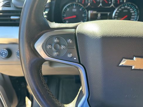 Used 2016 Chevrolet Tahoe LT image 12