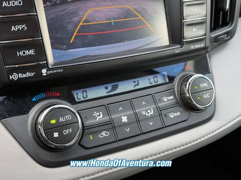 Used 2018 Toyota RAV4 XLE FWD image 25