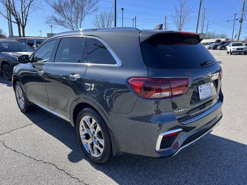 Used 2019 Kia Sorento SX image 5