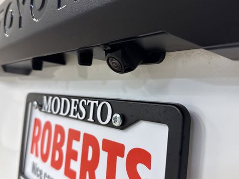 Used 2025 Toyota 4Runner TRD Off-Road image 25