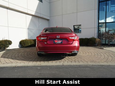 Used 2018 Honda Accord EX image 22