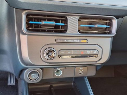 New 2026 Ford Maverick Lobo image 12