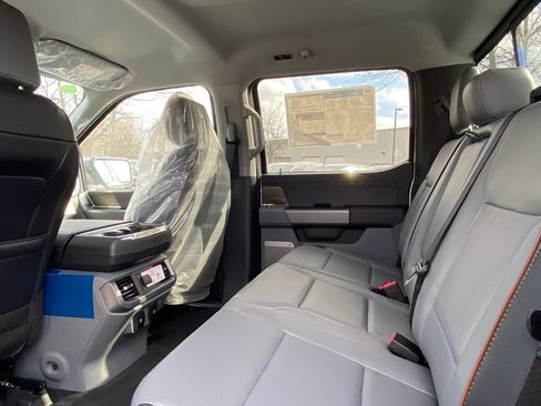 New 2025 Ford F150 Lariat w/ Equipment Group 501A Mid image 14