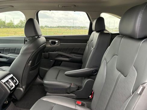 New 2026 Kia Sorento SX AWD/4WD image 11