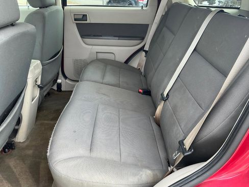 Used 2009 Ford Escape XLT image 10