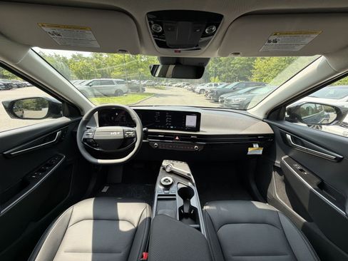 New 2026 Kia EV6 Wind AWD/4WD image 66