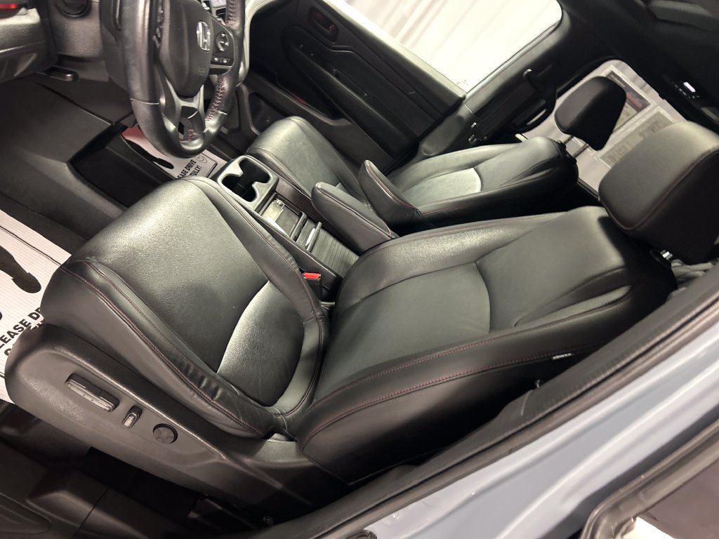 Used 2023 Honda Odyssey Sport image 10