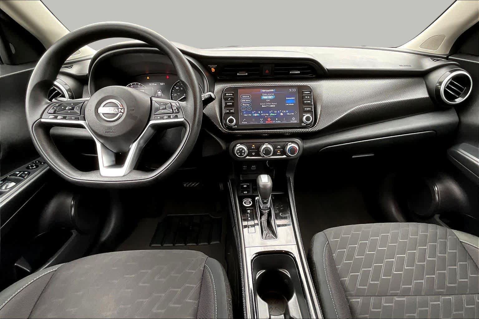 Used 2024 Nissan Kicks SV FWD image 15