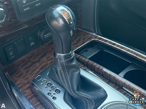 Used 2018 Nissan Armada SL w/ Premium Package image 24