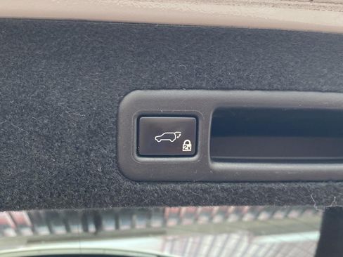 Used 2018 Lexus RX 450h AWD w/ Premium Package image 16