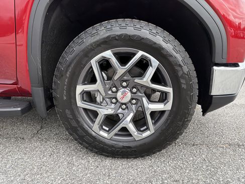 New 2026 GMC Sierra 1500 SLT w/ SLT Premium Plus Package image 18