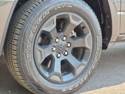 Used 2025 RAM 1500 Big Horn AWD/4WD image 22