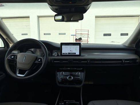 Certified 2022 Lincoln Corsair AWD w/ Premium Package image 18