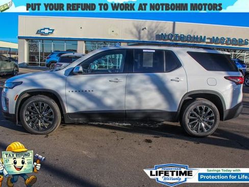 Used 2022 Chevrolet Traverse RS image 4