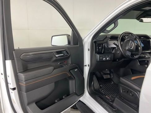 Used 2022 GMC Sierra 1500 AT4 w/ AT4 Premium Package AWD/4WD image 28